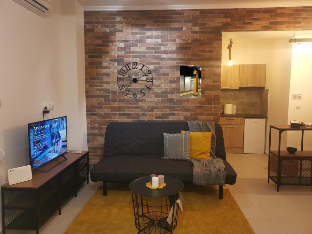 Cozy Studio Next To Acropolis & Plaka アテネ エクステリア 写真