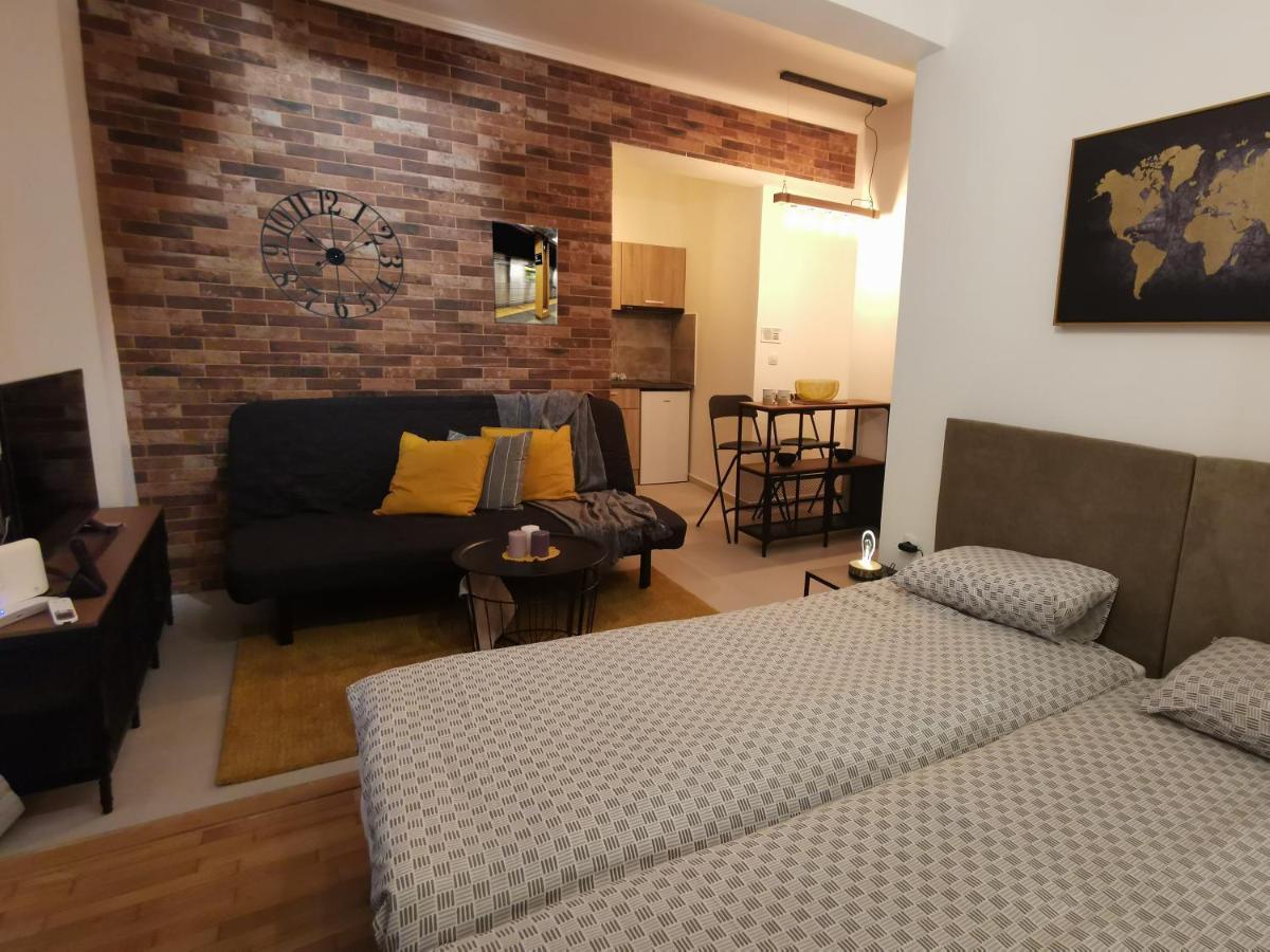 Cozy Studio Next To Acropolis & Plaka アテネ エクステリア 写真